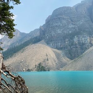 Meet your Posher, Yovana